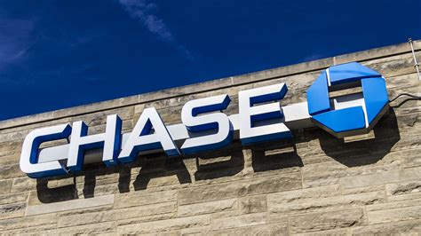 is chase bank open on good friday